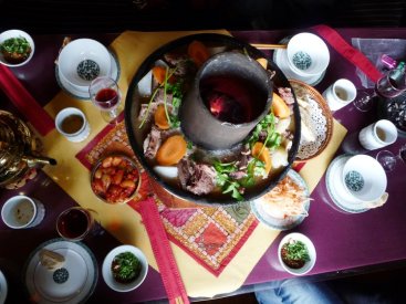 34001_676591693300_5367341_n